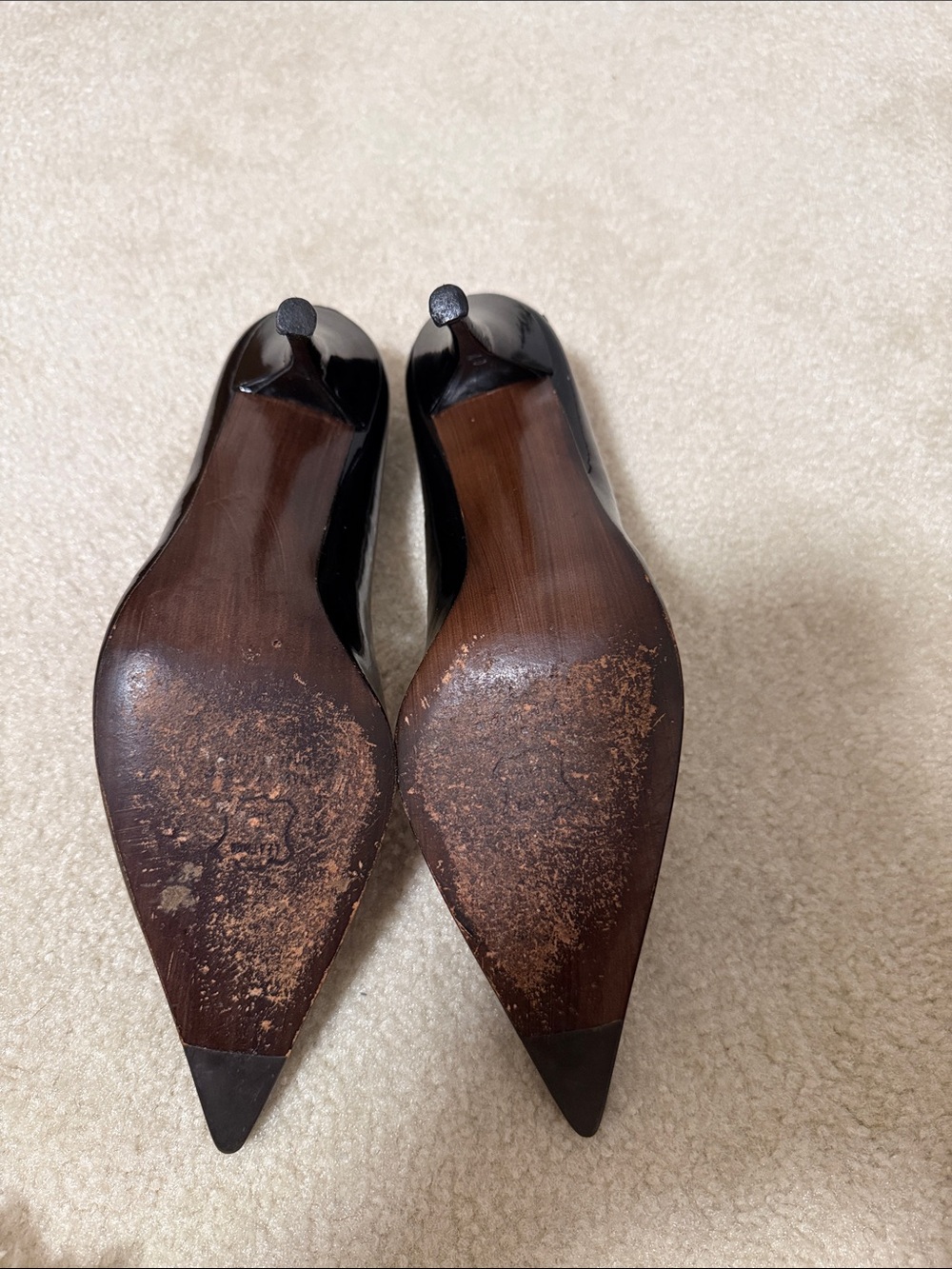 Stuart Weitzman Black Patent Pointed Stiletto Heel Pump. - Picture 6 of 8